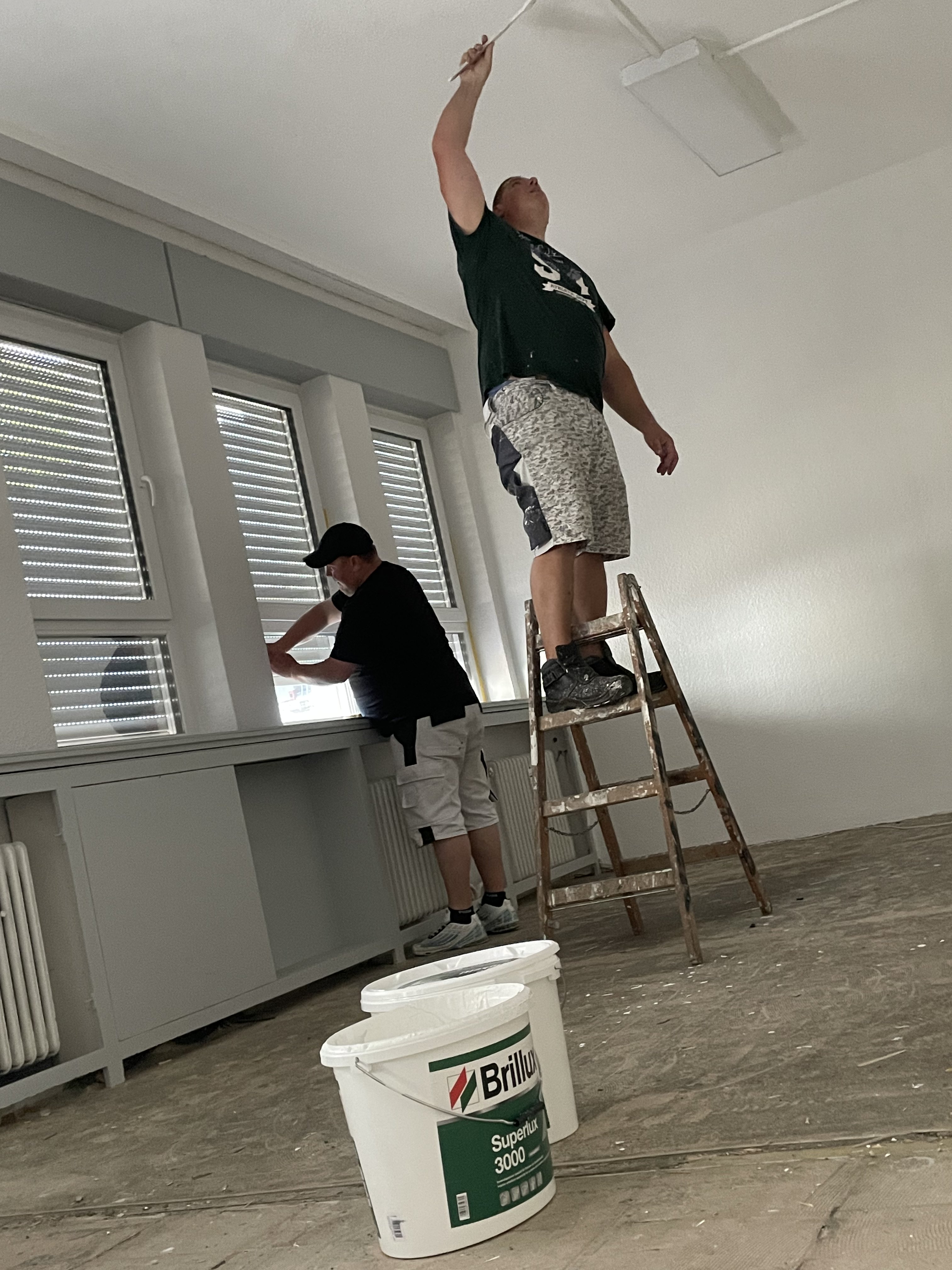 Malerarbeiten Decke mit Brillux