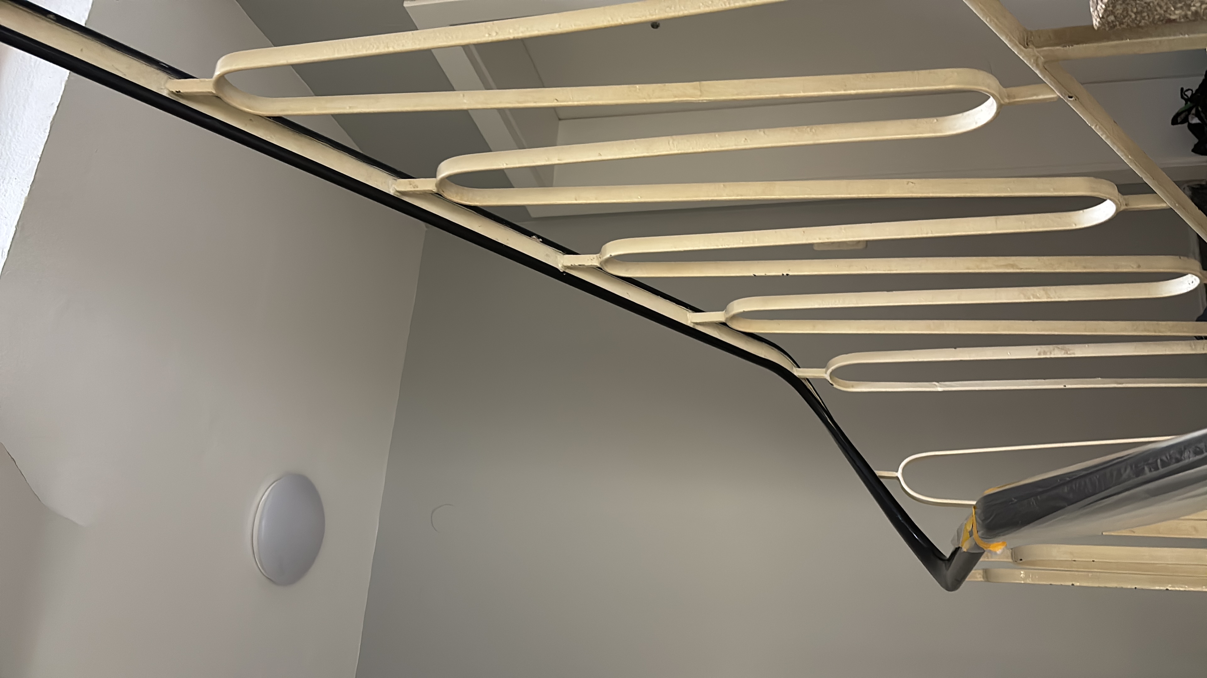 Treppengeländer lackiert